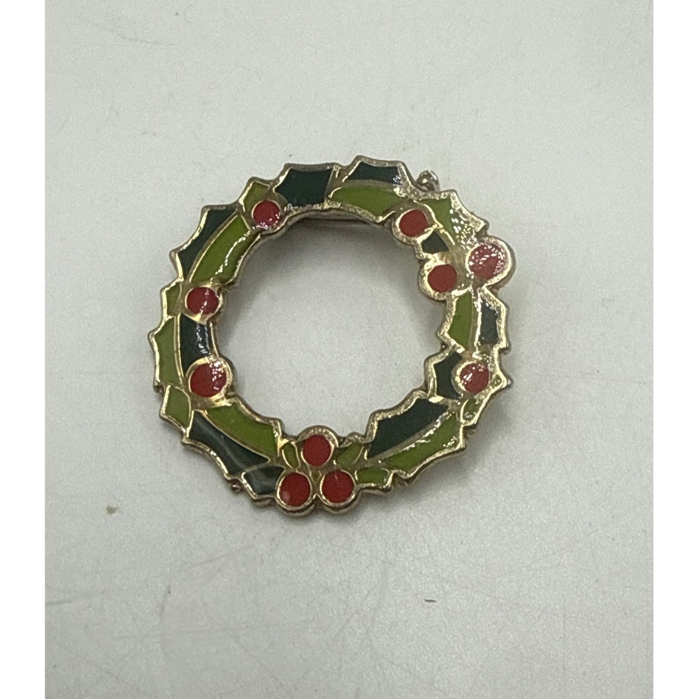 Vintage Avon Christmas Wreath Brooch‎ Enamel Holly Berry Gold Tone Holiday Pin